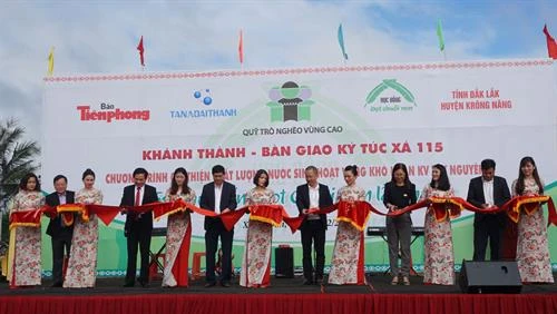 Đắk Lắk: Hỗ trợ học trò nghèo vùng cao có nơi ăn chốn ở, yên tâm học tập