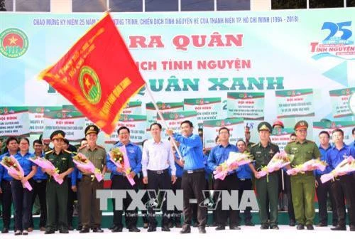 18.000 đoàn viên, thanh niên thực hiện các hoạt động xã hội trong Chiến dịch tình nguyện Hành quân xanh lần thứ 12 năm 2018