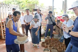 Những vùng đồng bào dân tộc thiểu số đang thay da đổi thịt