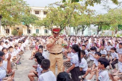 Tuyên Quang tăng cường tuyên truyền pháp luật về trật tự an toàn giao thông đường bộ