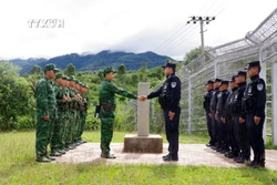 Nỗ lực gìn giữ biên giới đất liền Việt Nam - Trung Quốc hòa bình, hữu nghị, hợp tác và phát triển