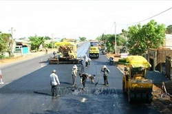 Điều chỉnh kế hoạch vốn Dự án cải tạo Quốc lộ 1A và đường Hồ Chí Minh qua Tây Nguyên