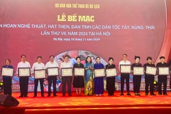 Bế mạc Liên hoan nghệ thuật hát Then, đàn Tính các dân tộc Tày, Nùng, Thái lần thứ VII, năm 2024